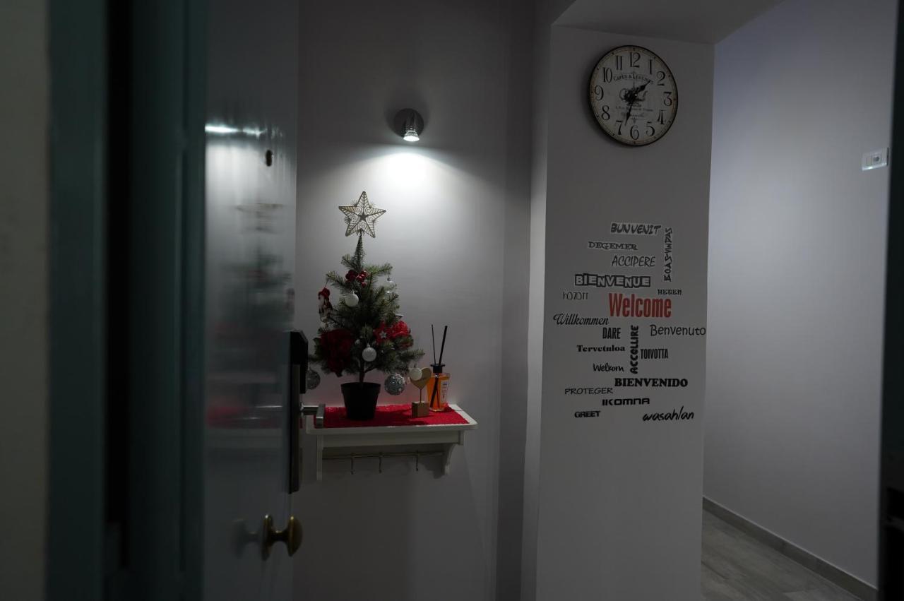 Cristal Home Naples Extérieur photo